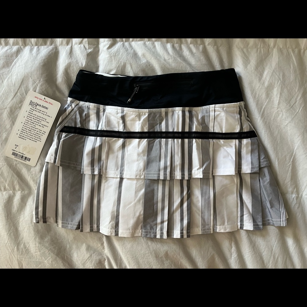 Lululemon Run Pace Setter skirt/shorts *NWT